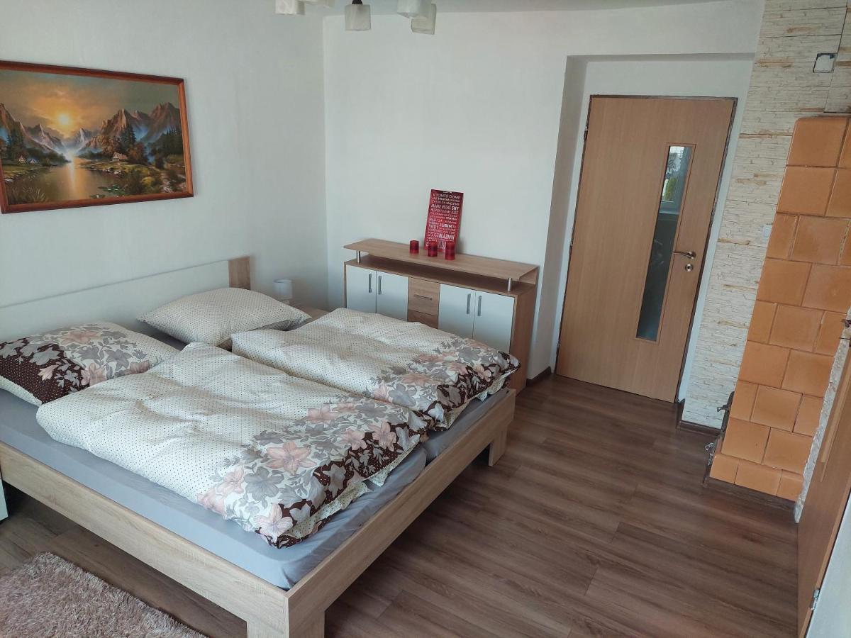 Vaclavskeho Apartment Medzilaborce Exteriér fotografie